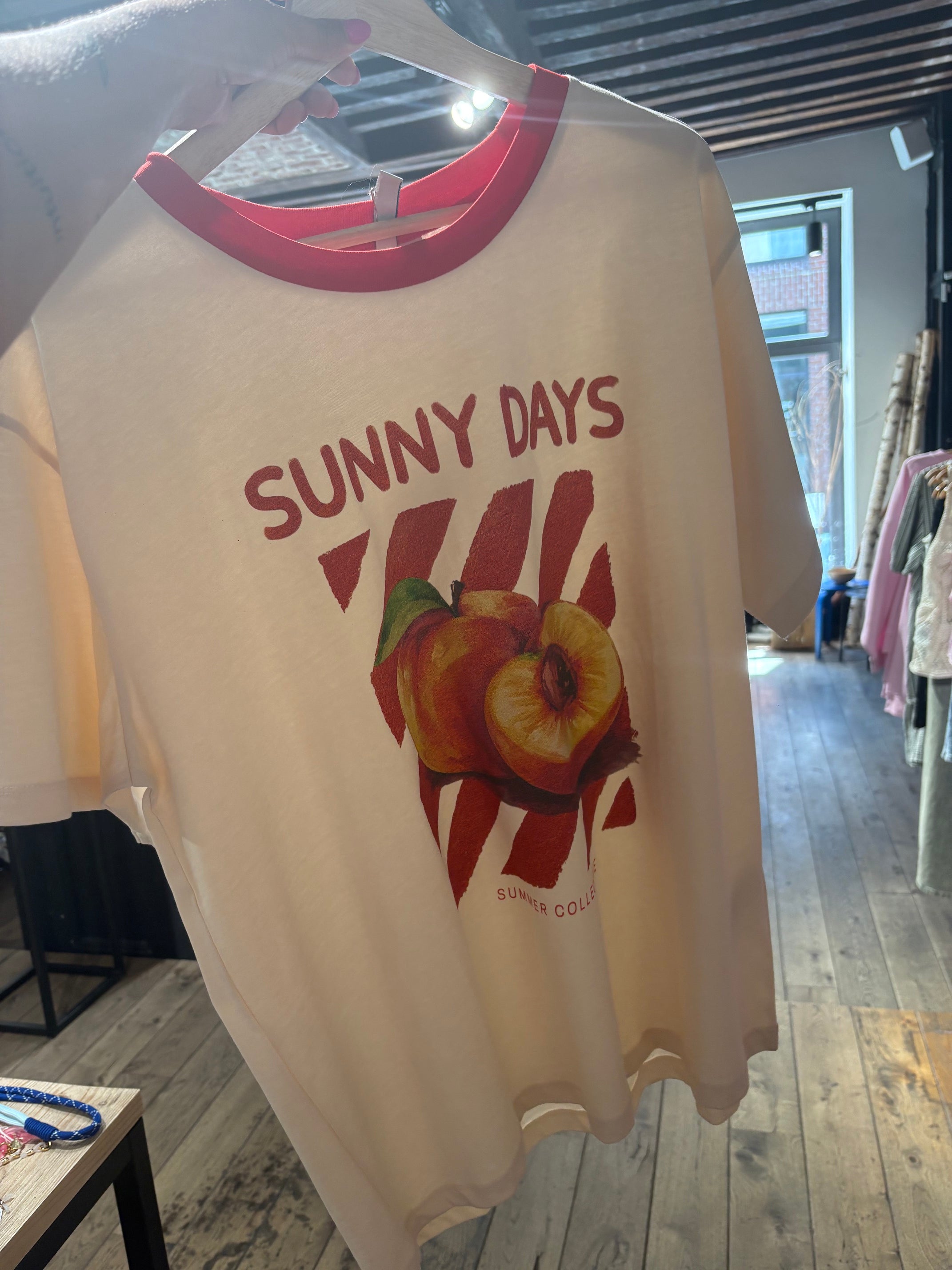 T-shirt Sunny oversize